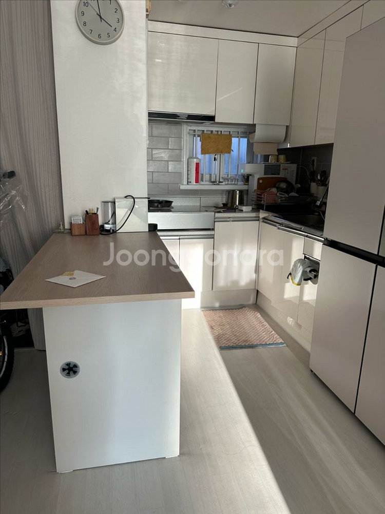 리바트 아일랜드 식탁 LG광파오븐/ 분당--1