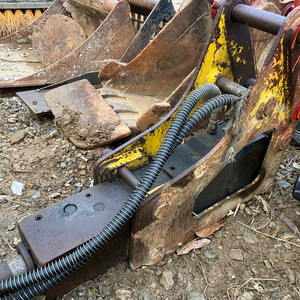 굴착기 굴삭기 02 03 3w 수산 뿌레카 브레이커