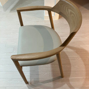 원목 가죽 식탁의자 (일룸-베라)