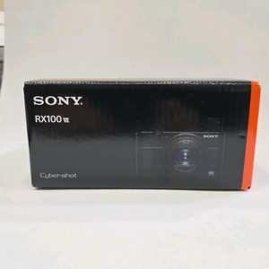 소니 RX100m7 미개봉 신품