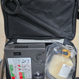 차량용 타이어 공기주입기 신갈 오토허브 새상품