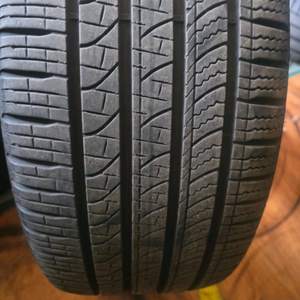 피렐리 245/40R20타이어
