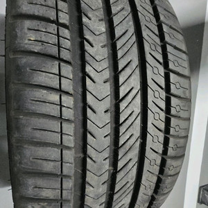 245/35 20인치 275/30 20인치 미쉐린ps4s 올시즌 거의새것 팝니다