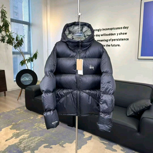 Stussy 스투시 겨울 패딩 S 남녀 공용