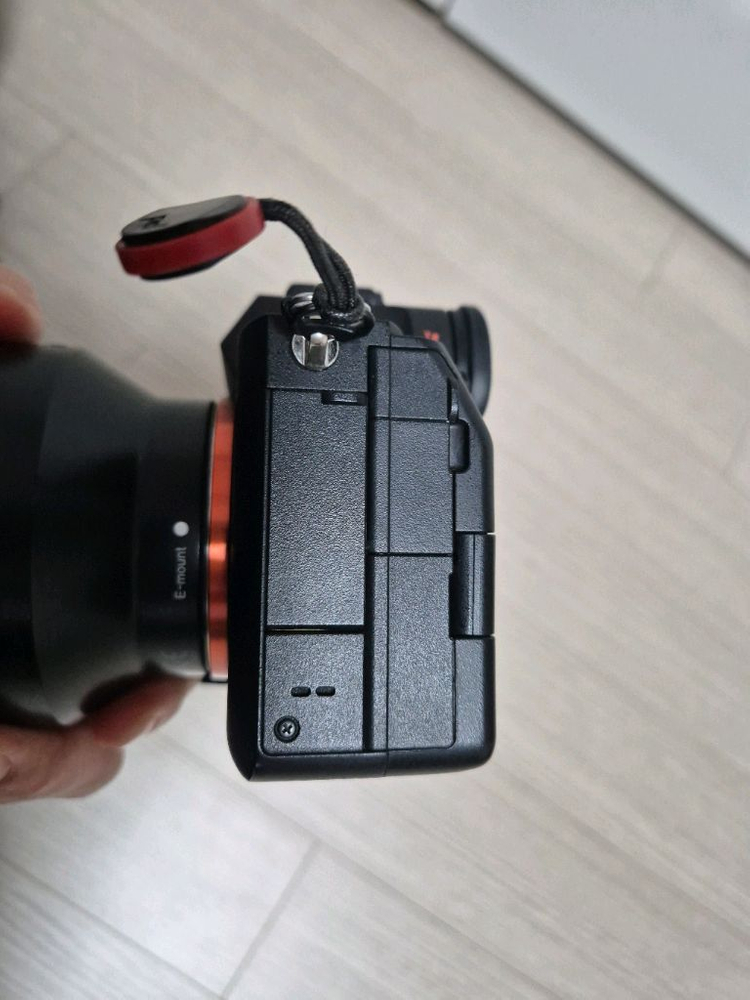 소니 A7M4 바디만 판매 컷수 3만이상--2