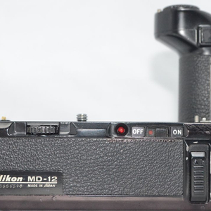 니콘FM2용 MD-12 배터리 그립 니콘스피드 라이트 SB-800 . SB-2.SB-10.SB-23.SB-1