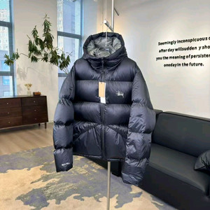 Stussy 스투시 겨울 패딩 M 남녀 공용