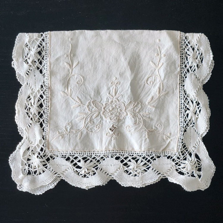 빈티지패브릭 빈티지러너 베튼레이스 레이스패브릭 앤틱패브릭 플라워패브릭--0