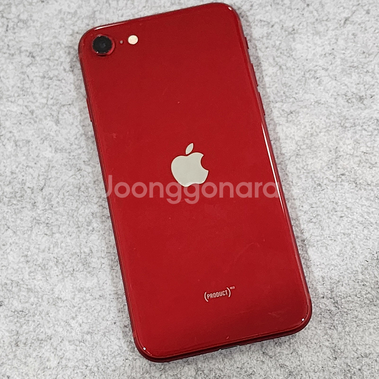 아이폰 SE3 레드 64기가 액정무기스 상태깨끗한폰 16만 판매합니다--0