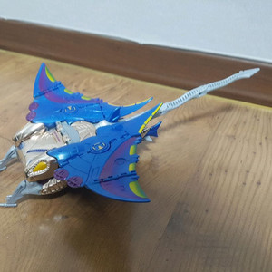 트랜스포머 비스트워즈 TM2 뎁스차지 팝니다