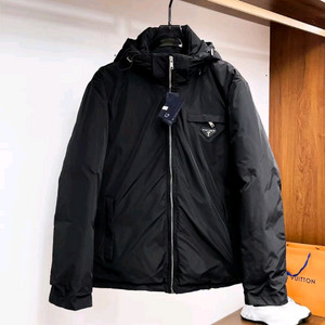 PRADA 프라다 남성용 겨울 패딩50 이미지