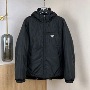 PRADA 프라다 남성용 겨울 패딩48 이미지