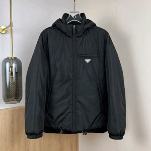 PRADA 프라다 남성용 겨울 패딩 54 이미지