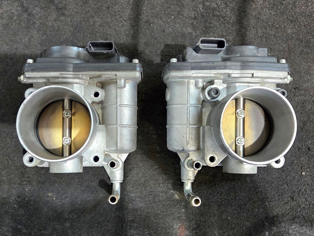 인피니티 스로틀바디 g37c g35 g37 g35s g37s 팝니다 이미지