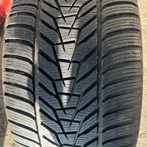 275 30 20 한국 윈터 중고 2개 21년식 이미지