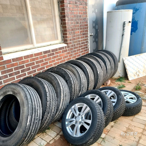 5톤트럭245 70 19.5 타이어