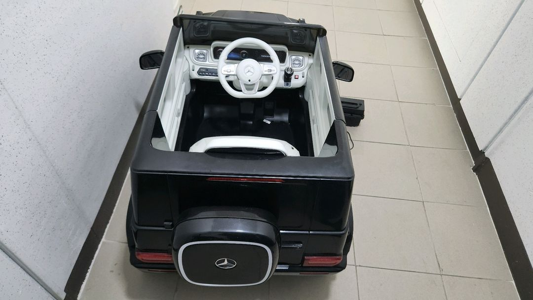 메르세데스 벤츠 G63 전동차 이미지