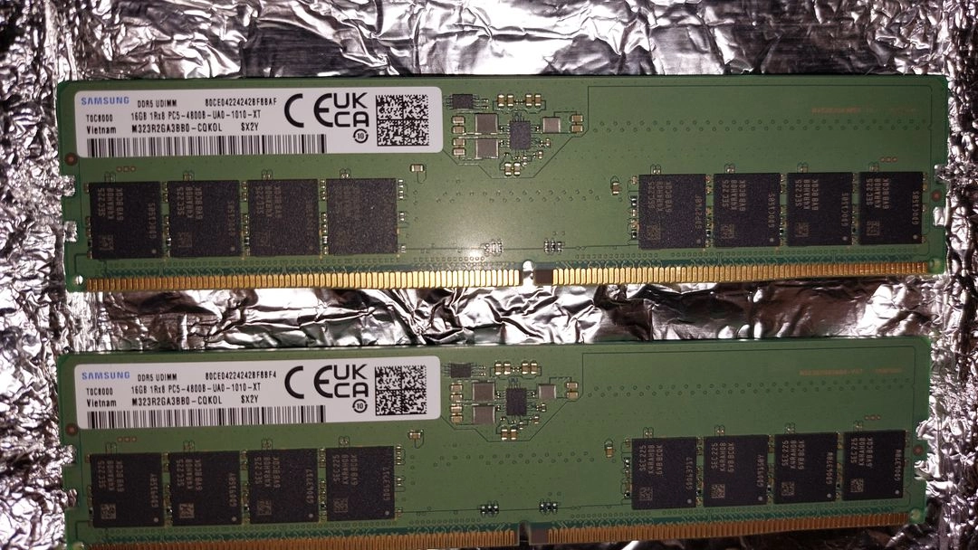 삼성 DDR4-4800 16GB x 2 32GB 210,000원 - 안심되는 중고거래