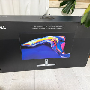 dell ultrasharp u2725qe