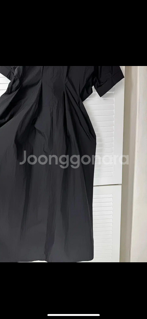 [새상품] 한섬 래트 LATT 블랙 카라 원피스 23ss--4