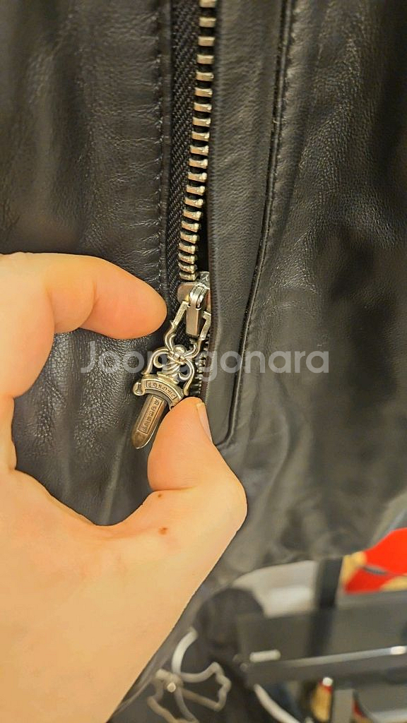 크롬하츠 레더 조끼 패딩 925실버 2way--1