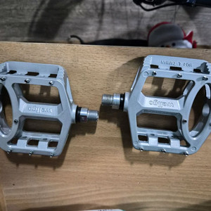 신품 웰고 MTB 플랫페달