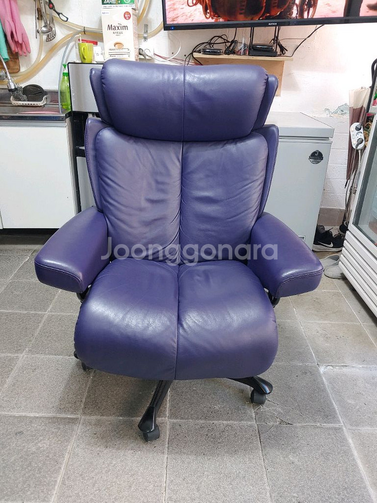 가죽 리클라이너 의자 보시고 저렴히( 유료배송가능)--0