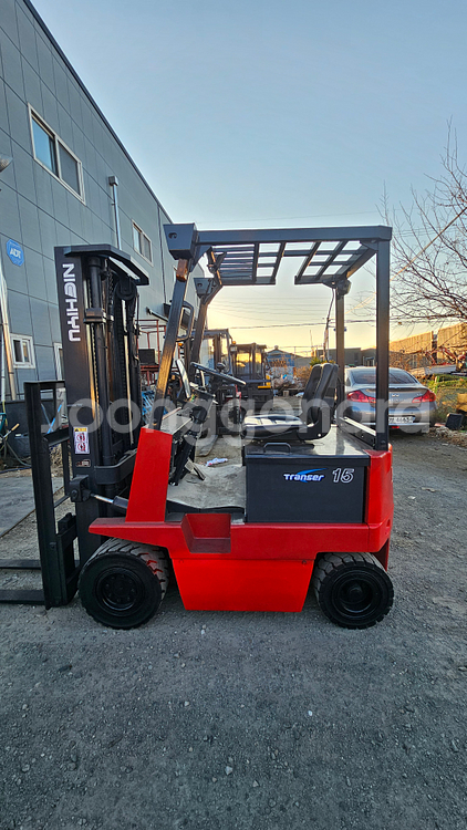 가성비좋은 니찌유 좌식1.5톤 전동지게차 삼단인상4.5m 650만--2