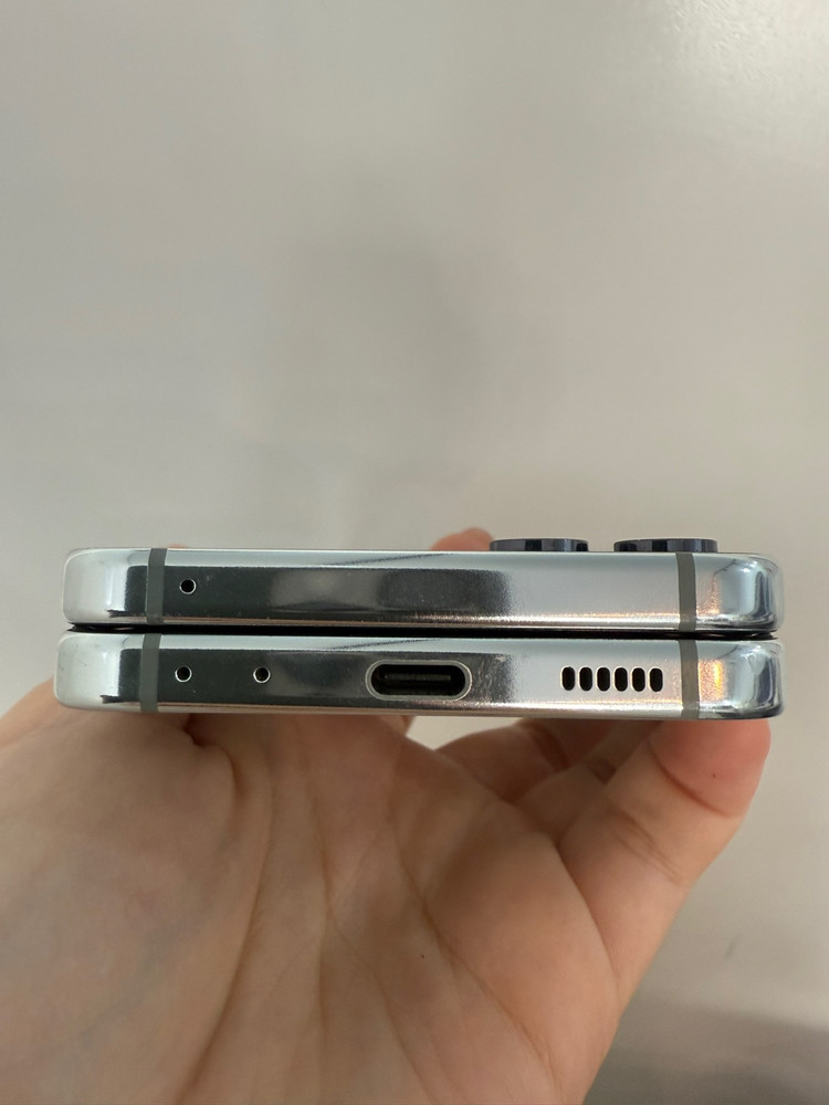 갤럭시Z플립5 512GB 민트/ Y984 이미지