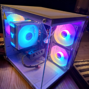 새제품)인텔 울트라5 225 RTX5060.영상편집