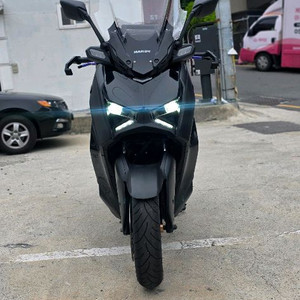 야마하 xmax300 페리 23년 짧은키로수