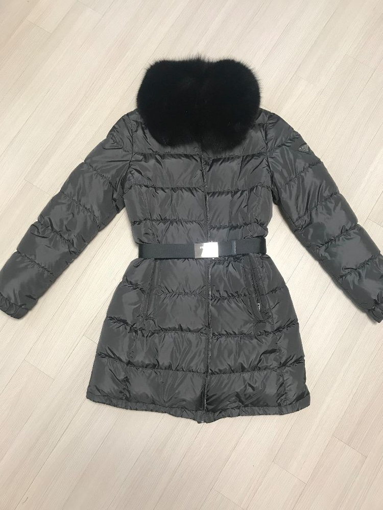 프라다 폭스퍼 패딩 66사이즈--0