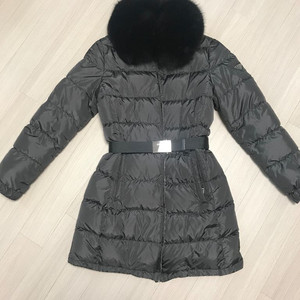 프라다 폭스퍼 패딩 66사이즈