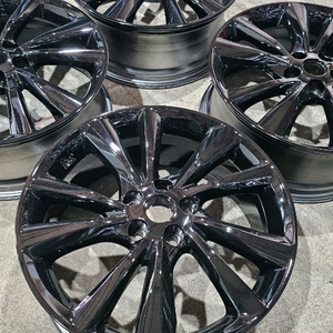 더뉴카니발 19인치 복원휠 4짝 28만원