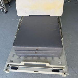 전동 환자용 침대 이미지