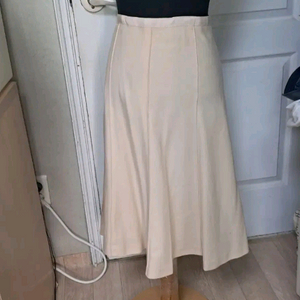 Theory 띠어리 베이지 울 스커트(4사이즈- 약 55~날씬66)