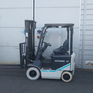 유니캐리어스 1.5톤 전동지게차 3단5000MM 사이드쉬프트장착 2019년식 신차수준