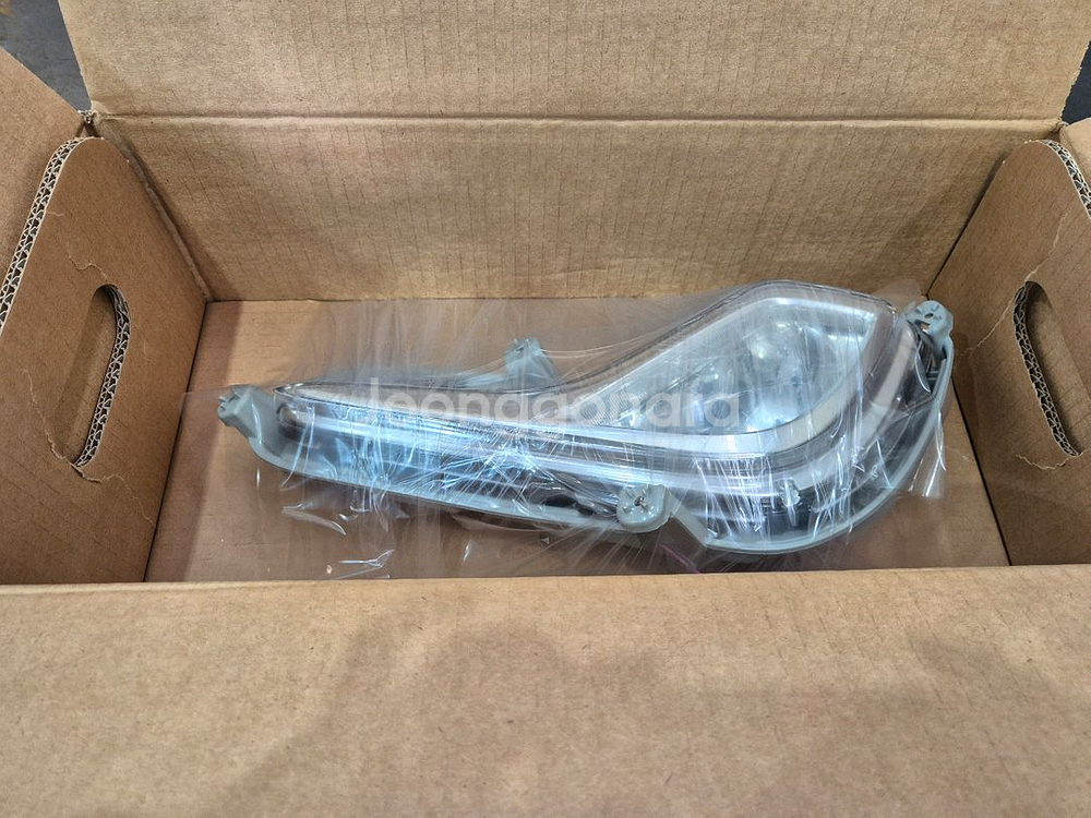 현대엑센트 운전석 안개등--1