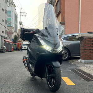 21년식 혼다 PCX125 머플러튜닝 구변차량 150만원