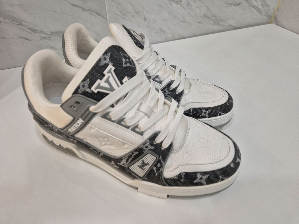 루이비통 LV 트레이너 스니커즈 이미지