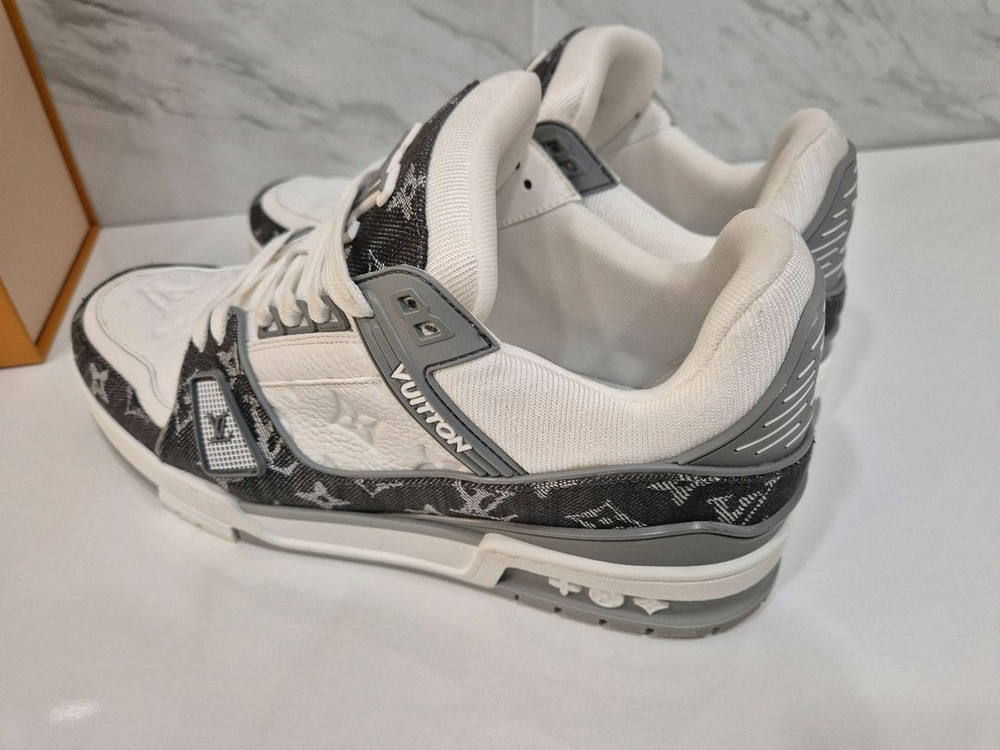 루이비통 LV 트레이너 스니커즈 이미지