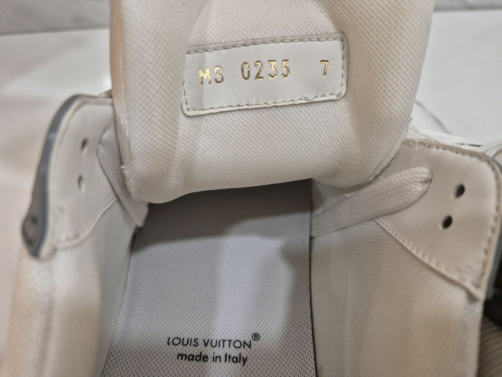 루이비통 LV 트레이너 스니커즈 이미지