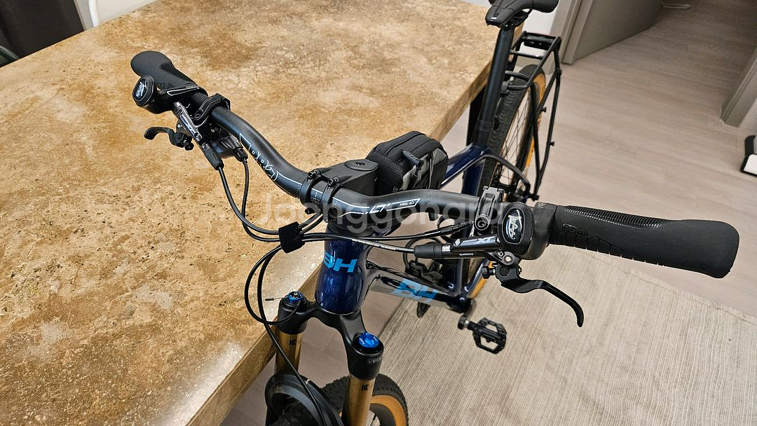 BH 얼티메이트 에보 8.5 카본 mtb 판매--1