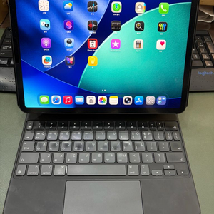아이패드프로11 m1 128기가 셀룰러 + 매직키보드 + 애플펜슬2