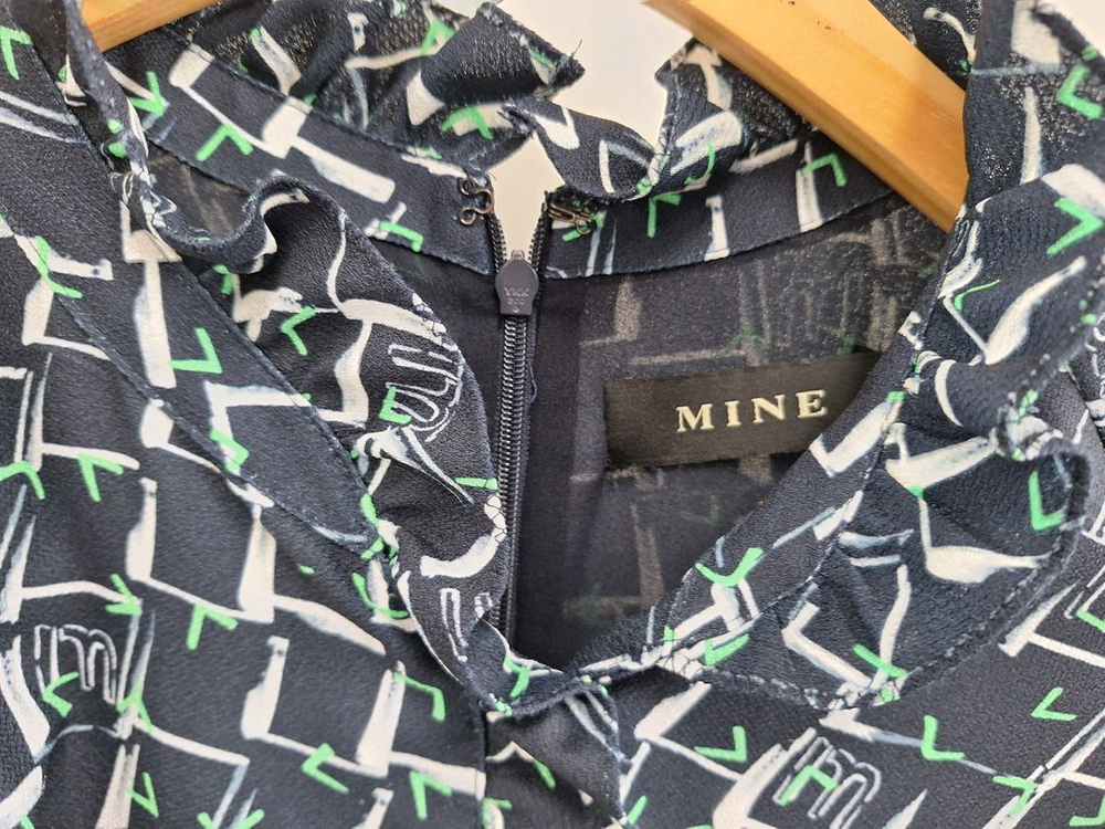 한섬 마인 넥 프릴 원피스--3