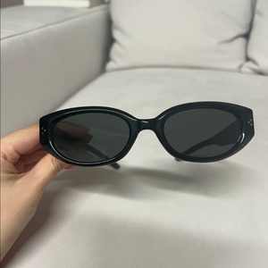 젠틀몬스터 선글라스 void 보이드