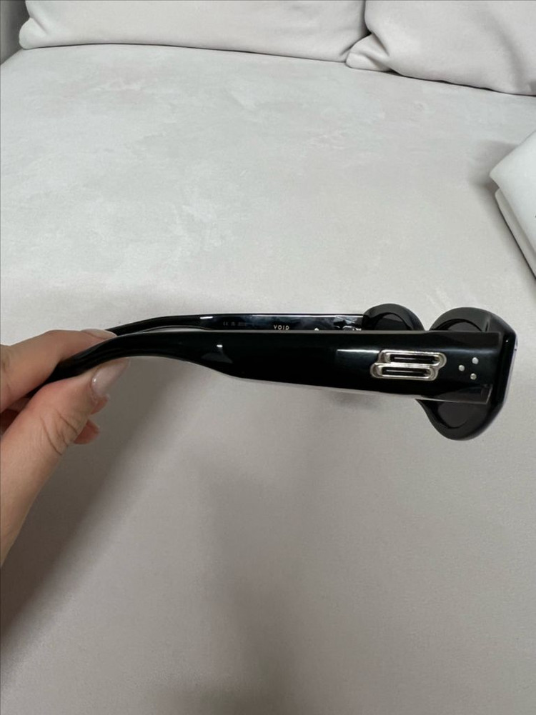 젠틀몬스터 선글라스 void 보이드--3