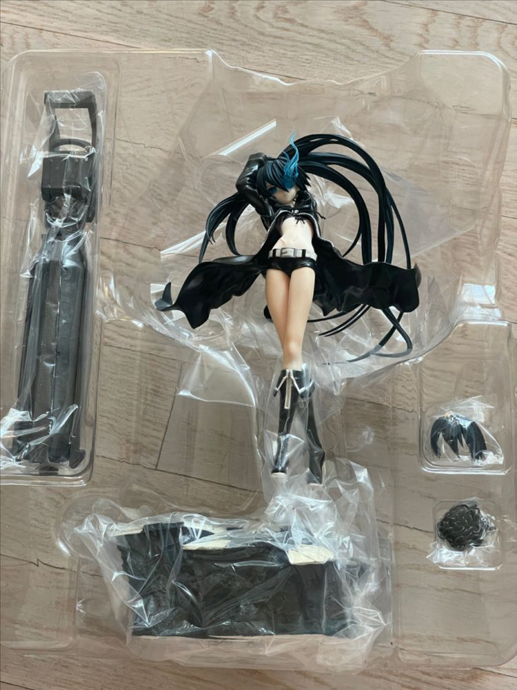 블랙록슈터 1/8 스케일 피규어--2