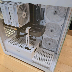 조립 PC 본체 모니터세트 rtx5070 이미지