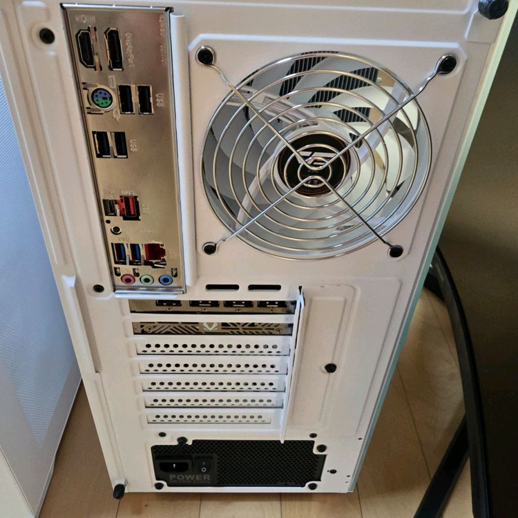 조립 PC 본체 모니터세트 rtx5070 이미지